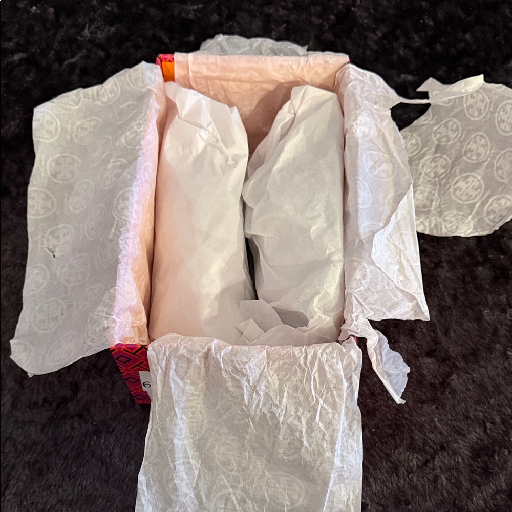 Tory Burch New In Box Rainwater Gray Patent Leather Miller Sandal … size 8 - Picture 2 of 12